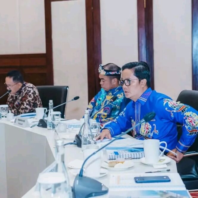 
					Bupati Tana Tidung menghadiri undangan Rapat Umum Pemegang Saham (RUPS) Tahun Buku 2023 dan RUPS lainnya Tahun 2024 PT BPD Kaltim Kaltara di Ballroom 3 Lt.2. The Ritz-Carlton Hotel Jakarta.