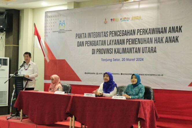 
					Wakil Gubernur Kaltara, Dr. Yansen TP, M.Si., saat membuka kegiatan Penandatanganan Pakta Integritas Pencegahan Perkawinan Anak dan Penguatan Layanan Pemenuhan Hak Anak di Provinsi Kalimantan Utara, Rabu (20/3/24).