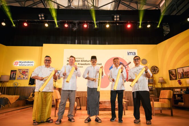 
					Indosat Ooredoo Hutchison (Indosat atau IOH) melalui brand IM3 kali ini mengangkat fenomena sosial yang lekat dengan generasi muda dalam kampanye menyambut bulan Ramadan tahun ini. 