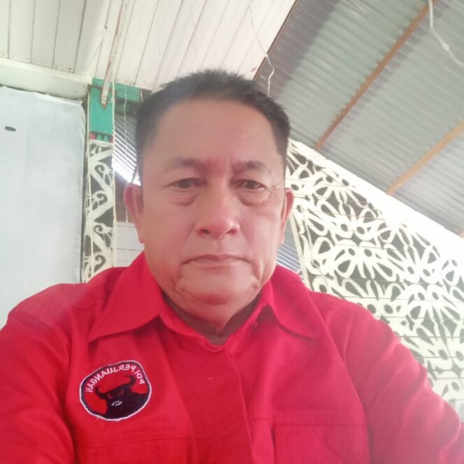 
					Ketua Panitia Penjaringan Bacalon Bupati dan Wakil Bupati KTT Partai PDI-P, Yandi 
