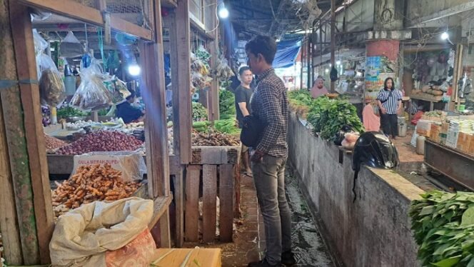 
					Pasca Lebaran, Harga Telur Hingga Cabe Alami Penurunan