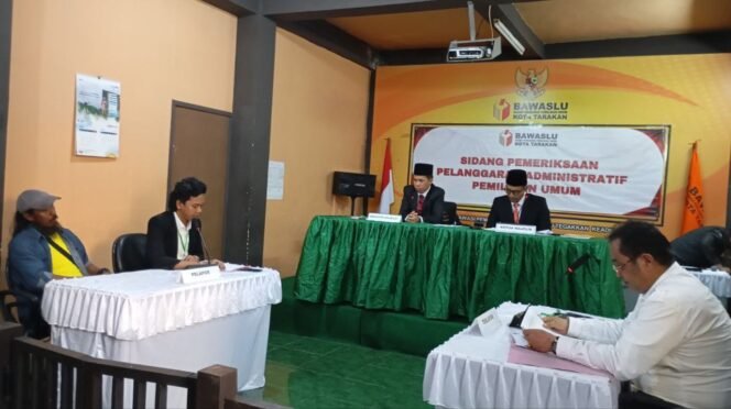 
					Bawaslu Tarakan sidangkan pengaduan soal caleg Gerindra MR. Foto : Ist