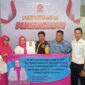 Tim Relawan Jilbab Pink Mengambil Formulir Pendaftaran Bakal Calon Walikota dan Wakil Walikota Tarakan di DPD PKS Tarakan. Foto: fokusborneo.com
