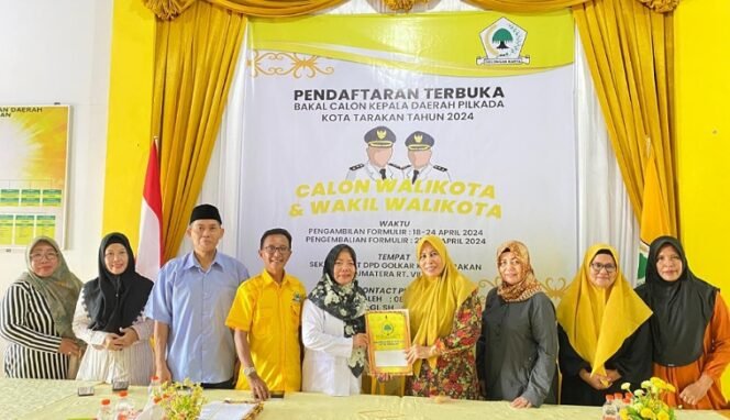 
					Serius Maju Pilwali, Mariyam Kembalikan Berkas Penjaringan ke Golkar. Foto : Ist 
