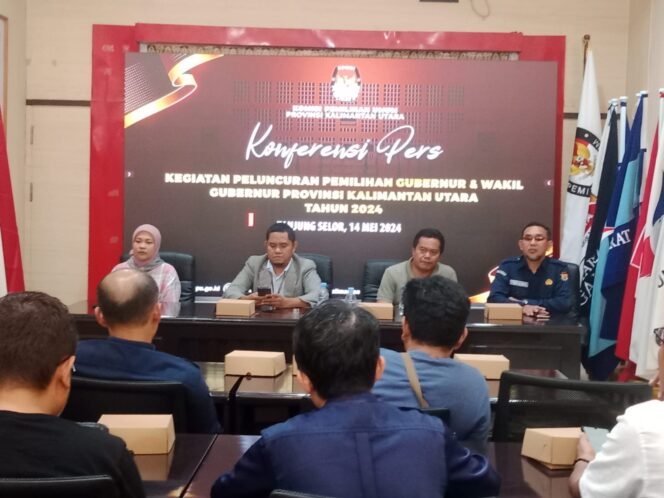 
					Artis jebolan LigaÂ  Dangdut Indonesia (LIDA) Selvi Yamma meriahkan peluncuran Pilkada 2024 yang diselenggarakan Komisi Pemilihan Umum (KPU) Provinsi Kalimantan Utara (Kaltara) di Lapangan Agatis, Tanjung Selor

