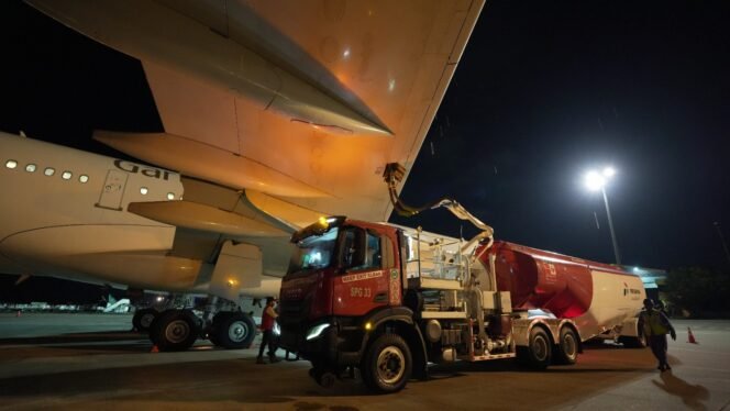 
					PT Pertamina Patra Niaga di wilayah Kalimantan Timur memproyeksikan kenaikan sebesar 16% untuk kebutuhan bahan bakar pesawat udara atau avtur selama penerbangan haji di tahun ini berbanding tahun kemarin. 