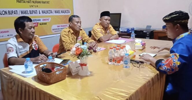 
					Salah satu Bacalon yang telah mendaftar Ibrahim Ali dalam kesempatan ini Sabtu (18/5/2024) hadir langsung mengikuti fit and proper test di sekretariat DPD Hanura Kaltara Jalan Duku, Tanjung Selor, Kabupaten Bulungan.

