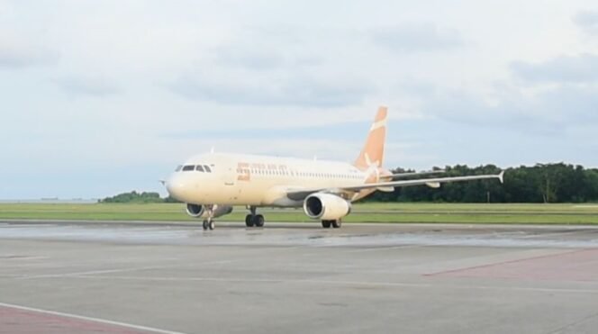 
					Sebagai bentuk komitmen pelayanan menjawab kebutuhan pengguna jasa dalam meningkatkan rute penerbangan antar daerah Bandar Udara Internasional Sultan Aji Muhammad Sulaiman Sepinggan â€“ Balikpapan buka rute baru Balikpapan â€“ Kediri menggunakan maskapai Super Air Jet.

