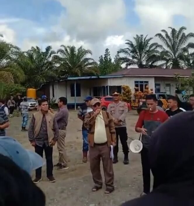 
					Begini jawaban PT Tanjung makmur terkait tuntutan dua desa di sekatak