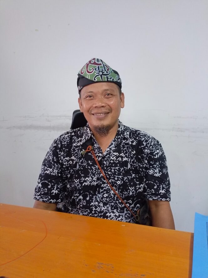 
					Plt.Kepala Bidang Olahraga, Rahman 