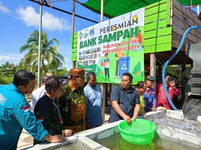
					Wakil Bupati Malinau, launching Bank Sampah Malinau Lestari di Desa Malinau Kota, Sabtu (3/8/2024).