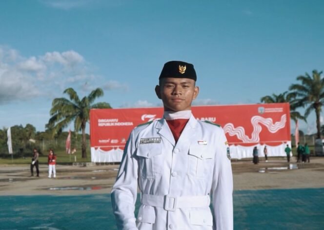 
					ANDHIKA ZUMA EKTA DIMASIRAAJ menjadi salah satu penggerek dalam Upacara Bendera Hari Ulang Tahun (HUT) Kemerdekaan Republik Indonesia (RI) ke-79 di Lapangan Agathis, Tanjung Selor, Kabupaten Bulungan pada Sabtu, 17 Agustus lalu.