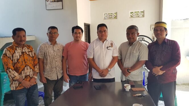 
					Pengurus DPD Partai Gerindra Provinsi Kaltara nyatakan sikap dukungan ke zainal. Foto :   