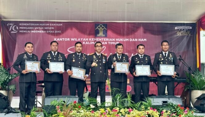 
					Lapas Tarakan Raih Penghargaan Harapan III UPT Pemasyarakatan Terbaik dan Fasilitator Monev Bantuan Hukum Terpuji