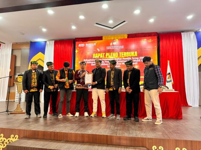 
					Komisi Pemilihan Umum (KPU) Kabupaten Tana Tidung menggelar rapat pleno terbuka dalam rangka penetapan Daftar Pemilih Tetap (DPT) yang akan digunakan dalam Pemilihan Umum Kepala Daerah (Pilkada) Serentak Tahun 2024.


