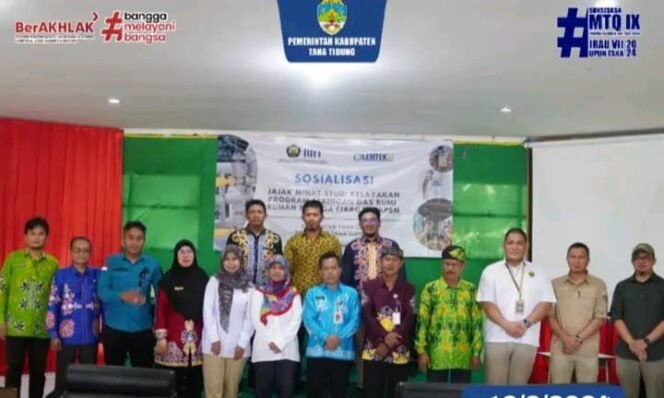 
					Kegiatan sosialisasi dihadiri Kaban Bappeda, Kabag Kesra, Kabid PUPR serta masyarakat Tana Lia, dan kegiatan sosialisasi di laksanakan pada hari Kamis (19/9/2024). 
