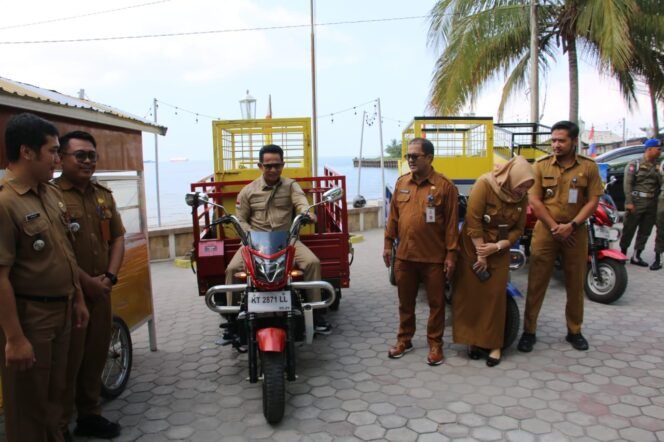 
					Wali Kota Balikpapan Ajak Pelaku Usaha Menjaga Kebersihan Kota