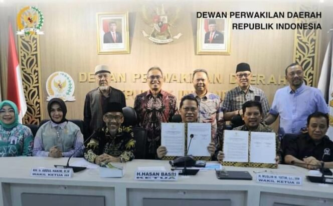 
					Ketua Komite III DPD RI Hasan Basri pimpin raker dengan BPJS Kesehatan. Foto : Ist 