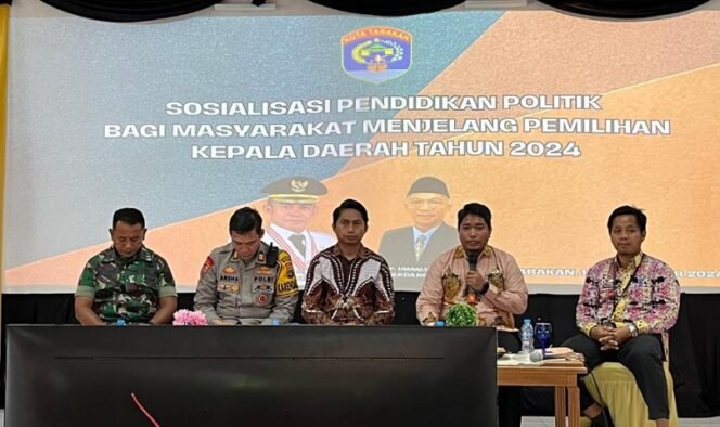 
					Anggota Bawaslu Kota Tarakan Andi Muhammad Saifullah menjadi narsum Pendidikan Politik. Foto : Ist 
