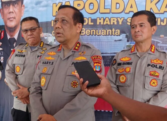 
					Kapolda Kaltara Irjen Pol Hary Sudwijanto