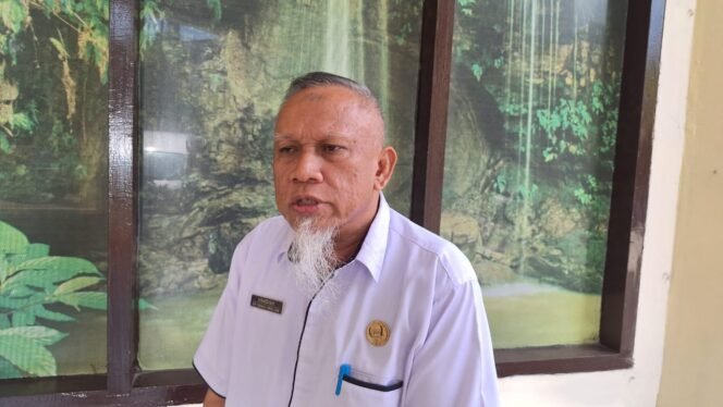 
					Sekretaris DPRD Kota Tarakan, Hamsyah 