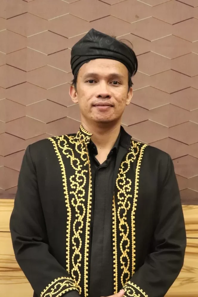 
					Ketua Bawaslu KTT, Ardiansyah 