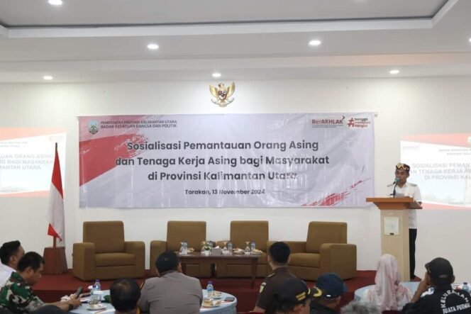 
					Sosialisasi Pengawasan dan Pemantauan Orang Asing di Kota Tarakan yang dibuka langsung Pj Wali Kota Tarakan, Bustan pada Rabu (13/11/2024)