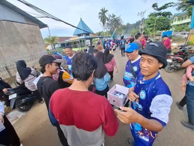 
					Jalan santai HUT ke 25 Perumda Air Minum Tirta Alam Tarakan. Foto : Ist 