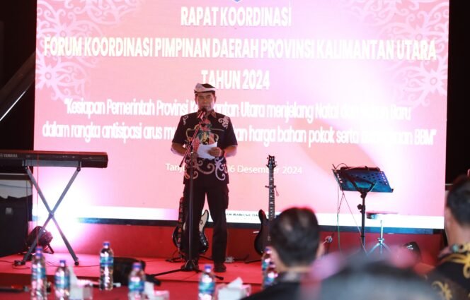 
					Gubernur Kalimantan Utara (Kaltara), Dr. H. Zainal A. Paliwang, SH., M.Hum., membuka Rapat Koordinasi (Rakor) Forum Koordinasi Pimpinan Daerah (Forkopimda) Provinsi Kalimantan Utara dalam rangka menyambut Natal 2024 dan Tahun Baru 2025 (Nataru).