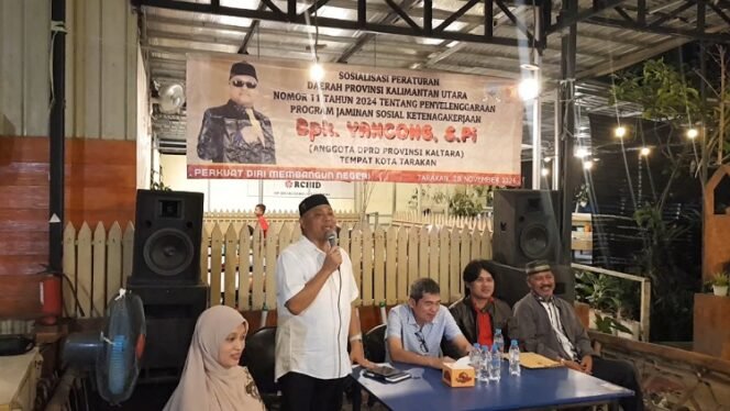 
					Anggota DPRD Provinsi Kaltara Yancong gelar sosperda. Foto : Fokusborneo.com 