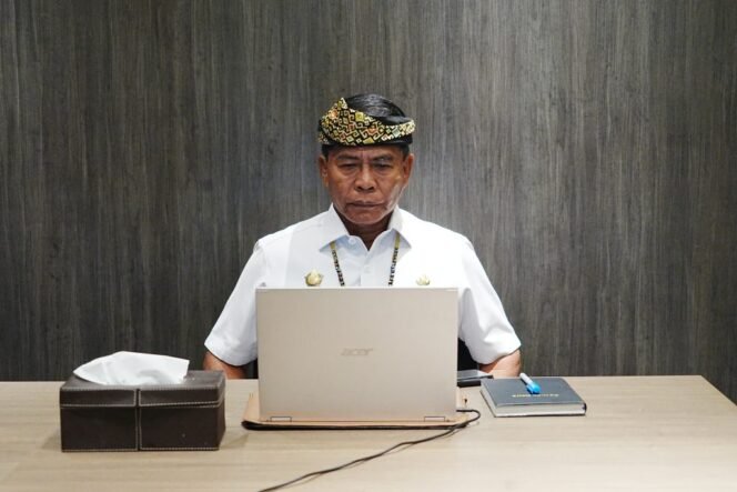 
					Gubernur Kalimantan Utara (Kaltara), Dr. H. Zainal A. Paliwang, S.H., M.Hum