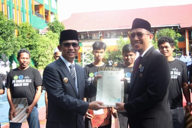 
					Walikota Balikpapan Pimpin Peringatan Hari Amal Bakti ke-79