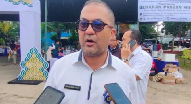 
					Kepala Dinas Perdagangan Kota Balikpapan Haemusri Umar