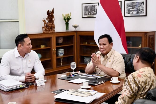 
					Presiden Prabowo Pimpin Rapat Bahas Percepatan Pembangunan IKN