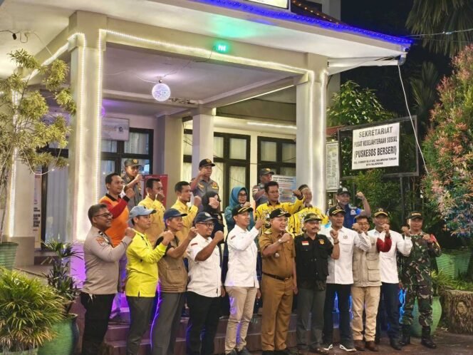 
					Tiga kelurahan di Kecamatan Balikpapan Tengah yang akan mengikuti Lomba Lampu Hias dalam rangkaian Hari Jadi Balikpapan ke 128.