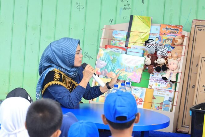 
					Vamelia Ibrahim Ali, Bunda Paud Kabupaten Tana Tidung 