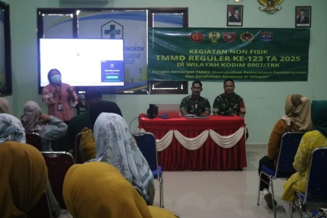 
					 Penyuluhan Kesehatan kepada masyarakat yang dilaksanakan di aula Puskemas Kel.Sebengkok Kec.Tarakan Tengah,Kamis(27/02/2025).
