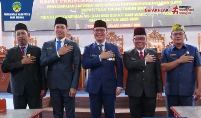 
					Bupati dan Wakil Bupati Tana Tidung, Ibrahim Ali - Sabri menghadiri Rapat Paripurna V Masa Sidang I Tahun 2024 dalam rangka penyampaian Laporan Keterangan Pertanggungjawaban (LKPJ) Bupati Tana Tidung tahun 2024, Selasa (4/3/2025).


