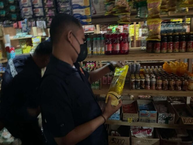 
					Memastikan kepatuhan terhadap regulasi yang berlaku dan untuk melindungi konsumen dari potensi penyelewengan, Sat Reskrim Polres Tana Tidung melakukan kegiatan monitoring terhadap distribusi dan kualitas minyak goreng subsidi di wilayah Kabupaten Tana Tidung.

