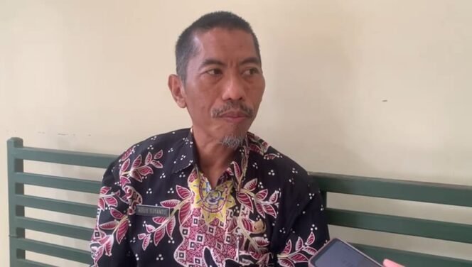 
					Kadis Perindustrian dan Tenaga Kerja Tarakan, Agus Sutanto 