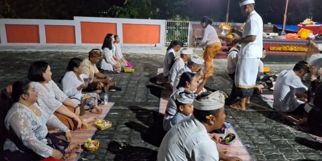 
					Umat Hindu Tarakan Melaksanakan Sembahyang Menyambut Hari Raya Nyepi 2025. Foto: ist