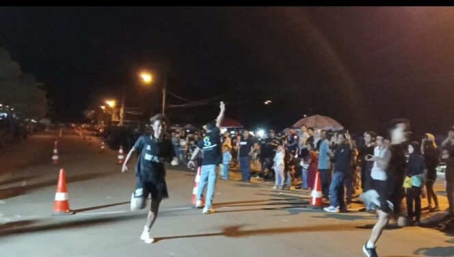 
					Suasana Ramadan di Tana Tidung semakin semarak dengan gemuruh suara beduk sahur dan derap langkah peserta lomba lari. Jalan Perintis RTH H. Joesoef Abdullah, Tideng Pale, menjadi saksi antusiasme warga dalam acara yang menggabungkan tradisi dan olahraga ini.
