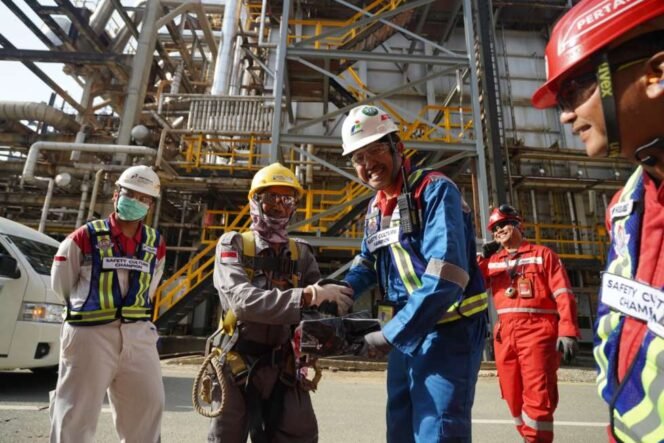 
					Kepemimpinan di Garis Depan Proyek Strategis Nasional, PT KPB Konsisten Jalankan On Duty Management untuk Kawal Keselamatan dan Progres RDMP Balikpapan-Lawe-Lawe