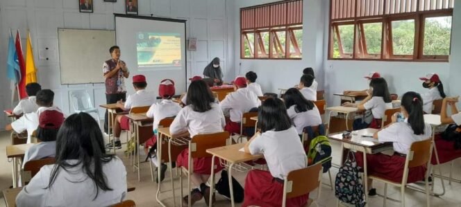 
					Pembelajaran di SD. Foto: Dok Fokusborneo.com