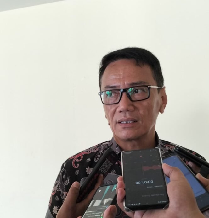 
					Kepala DLH Balikpapan, Sudirman Djayaleksana 