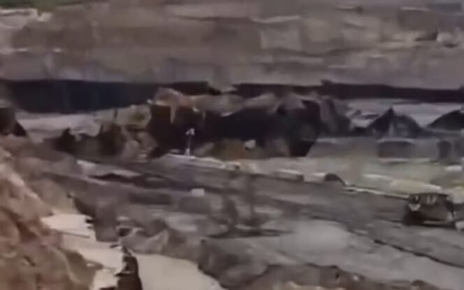 
					Video berdurasi satu menit terkait longsor di salah satu perusahaan tambang batu bara di Kecamatan Bunyu, Kabupaten Bulungan viral di media sosial (medsos).
