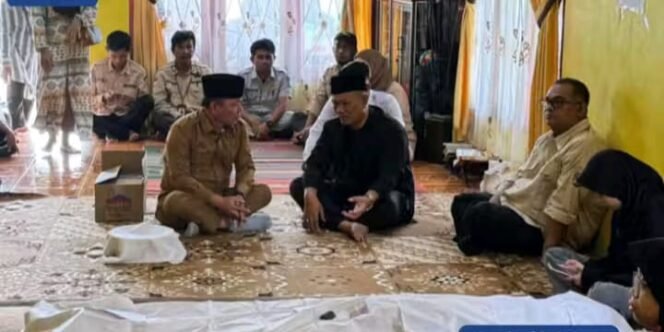 
					Sampaikan Ucapan Duka, Wabup Melayat ke Kediaman Mantan Kesbangpol Tana Tidung