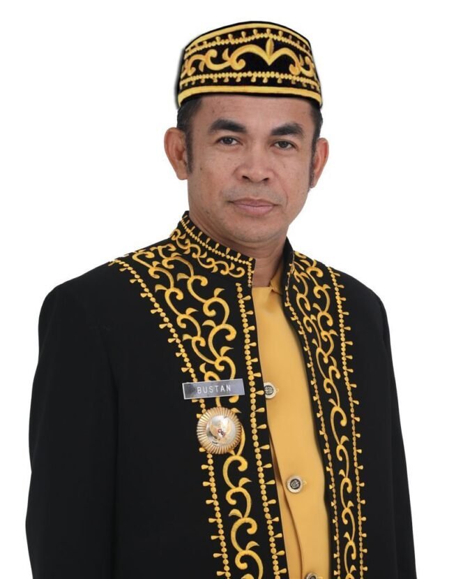 
					Pj. Sekprov Kaltara, Dr. Bustan, SE., M.Si