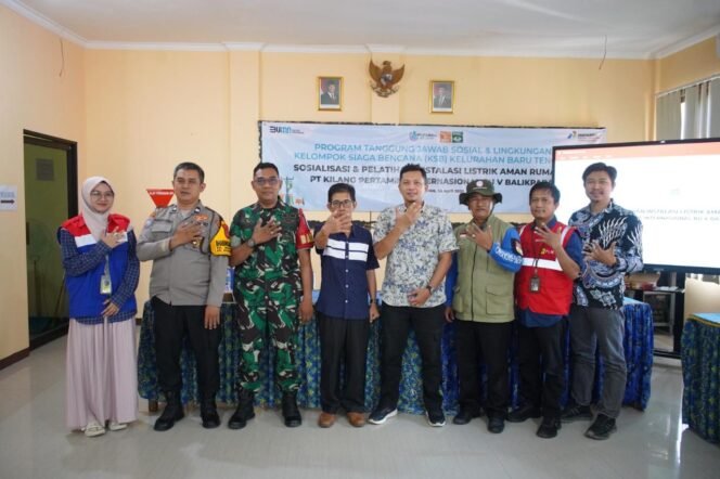 
					PT Kilang Pertamina Internasional (KPI) Unit Balikpapan menggelar â€œSosialisasi & Pelatihan Instalasi Listrik Rumahan Amanâ€ melalui program Tanggung Jawab Sosial dan Lingkungan (TJSL)