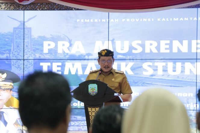 
					Wakil Gubernur Kaltara Ingkong Ala, S.E., M.Si., mengatakan upaya mengatasi stunting adalah kerja mulia yang harus digerakkan dengan hati. Hal ini disampaikannya saat membuka Pra Musyawarah Rencana Pembangunan (Musrenbang) Tematik Stunting Tahun 2025, Selasa (29/4).
